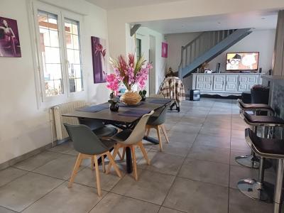 Acheter Maison 301 m2 Roye
