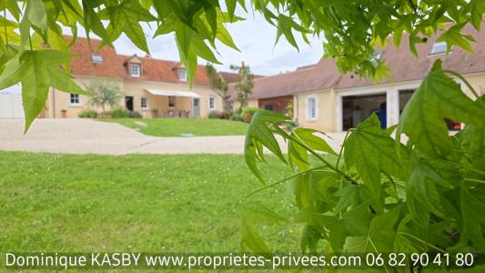 For sale Cherre 7 rooms 170 m2 Sarthe (72400) photo 1