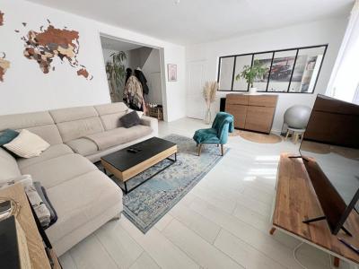 For sale Mans 4 rooms 87 m2 Sarthe (72000) photo 2