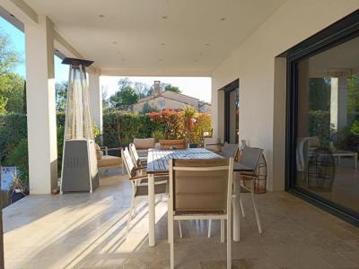 For sale Eyguieres 5 rooms 160 m2 Bouches du Rhone (13430) photo 2