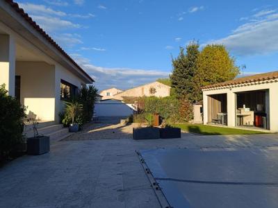 For sale Eyguieres 5 rooms 160 m2 Bouches du Rhone (13430) photo 4