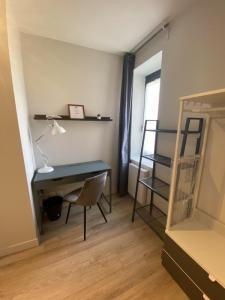 For rent Villeurbanne 10 rooms 150 m2 Rhone (69100) photo 4