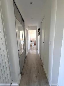 For sale Clayes-sous-bois 4 rooms 67 m2 Yvelines (78340) photo 3