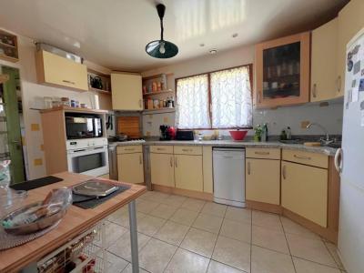 For sale Clayes-sous-bois 6 rooms 132 m2 Yvelines (78340) photo 4