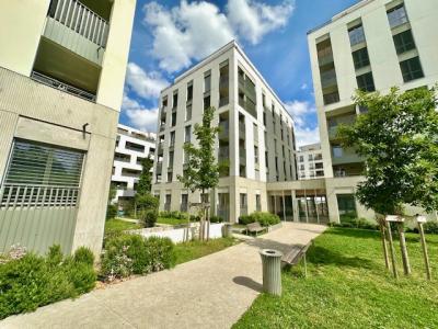 Louer Appartement 38 m2 Lyon-8eme-arrondissement