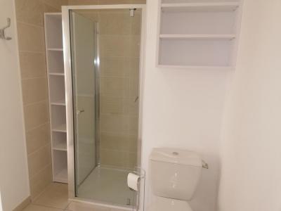 For rent Saint-priest 1 room 28 m2 Rhone (69800) photo 3