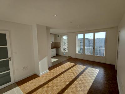 For rent Bron 3 rooms 55 m2 Rhone (69500) photo 2