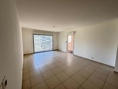 For rent Marseille-3eme-arrondissement 3 rooms 71 m2 Bouches du Rhone (13003) photo 2