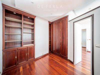 Louer Appartement Paris-15eme-arrondissement 1450 euros
