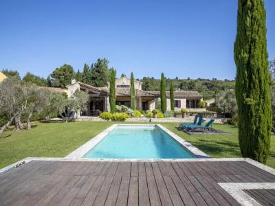 For sale Paradou 9 rooms 240 m2 Bouches du Rhone (13520) photo 2