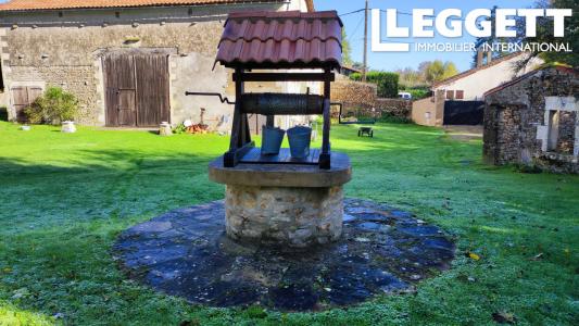 For sale Clussais-la-pommeraie 8 rooms 125 m2 Deux sevres (79190) photo 4