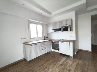 For sale Nice CIMIEZ 2 rooms 40 m2 Alpes Maritimes (06000) photo 3