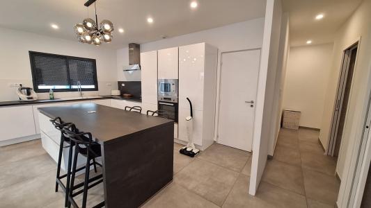For sale QUARTIER RSIDENTIEL 4 rooms 105 m2 Herault (34550) photo 0