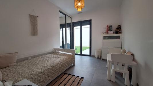 For sale QUARTIER RSIDENTIEL 4 rooms 105 m2 Herault (34550) photo 3