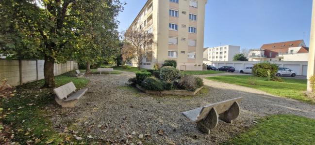 For sale PROCHE CENTRE VILLE 2 rooms 43 m2 Aube (10000) photo 2