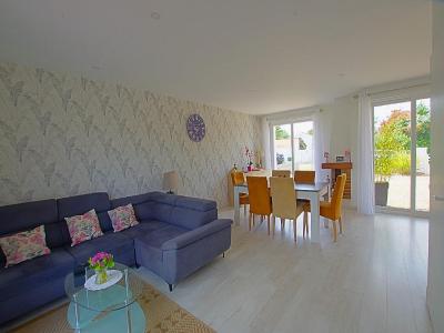 Acheter Maison  734900 euros
