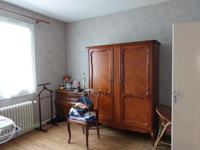 For sale centre ville, cole, comm 5 rooms 132 m2 Creuse (23600) photo 4