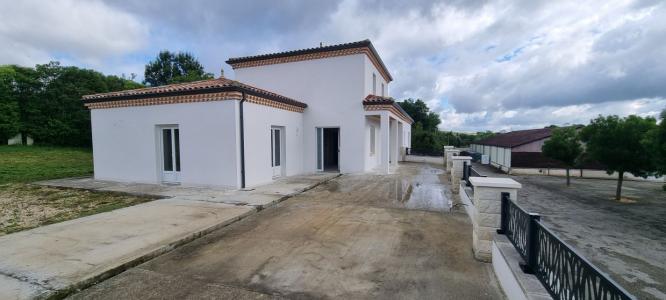 For sale 6 rooms 160 m2 Gers (32120) photo 1