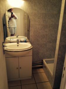 For rent Pessac 1 room 23 m2 Gironde (33600) photo 2