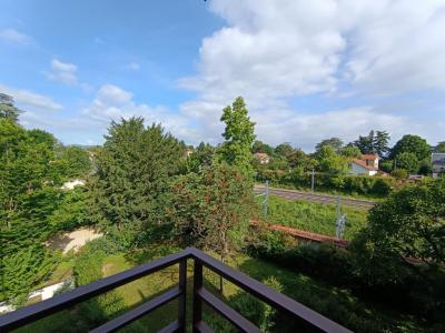 Louer Appartement Tassin-la-demi-lune 1100 euros