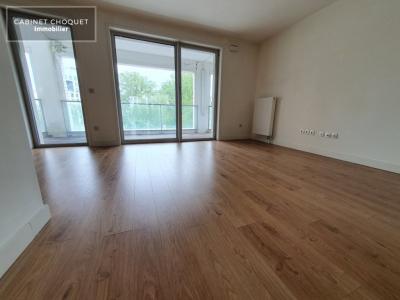 For rent Lille 3 rooms 76 m2 Nord (59000) photo 2