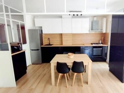 For rent Marseille-8eme-arrondissement 74 m2 Bouches du Rhone (13008) photo 3