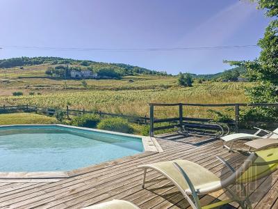 For sale Perreon 15 rooms 372 m2 Rhone (69460) photo 1
