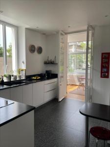 For sale Saint-malo 12 rooms 260 m2 Ille et vilaine (35400) photo 4