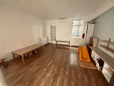 For rent Paris-17eme-arrondissement 94 m2 Paris (75017) photo 2