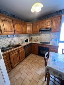 For sale Creusot 5 rooms 91 m2 Saone et loire (71200) photo 2