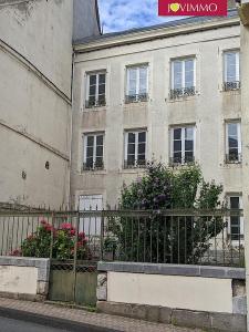 For sale Montaigut 9 rooms 198 m2 Puy de dome (63700) photo 0