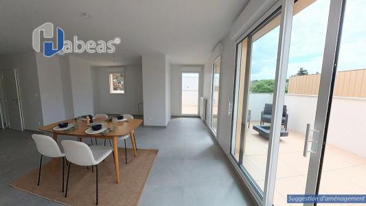 For sale Tassin-la-demi-lune 4 rooms 101 m2 Rhone (69160) photo 1