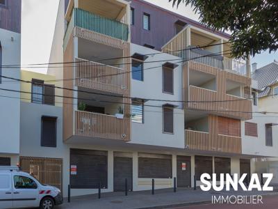 For rent Saint-pierre 1 room 86 m2 Reunion (97410) photo 2