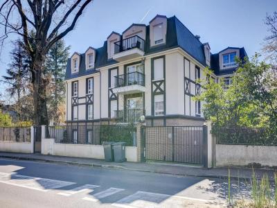 For sale Garches 3 rooms 63 m2 Hauts de Seine (92380) photo 2