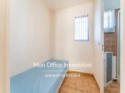 For sale Sanary-sur-mer 2 rooms 24 m2 Var (83110) photo 3