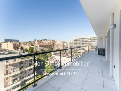 For sale Marseille-8eme-arrondissement 4 rooms 122 m2 Bouches du Rhone (13008) photo 0