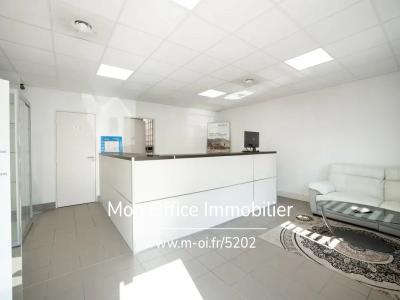 Acheter Commerce 252 m2 Beaurecueil