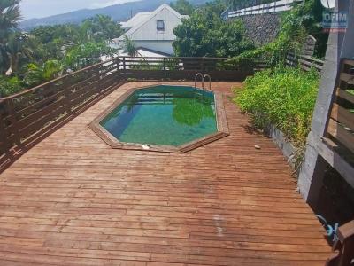 Louer Maison 160 m2 Saint-paul