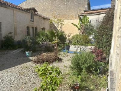 Annonce Vente Prestige Saint-jean-d'angely 17