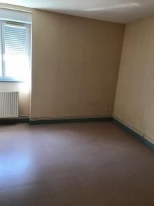Louer Appartement 71 m2 Commentry