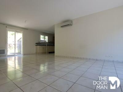 For sale Cahors 4 rooms 85 m2 Lot (46000) photo 3