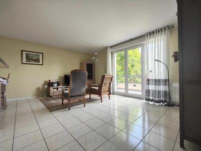 For sale Clayes-sous-bois 4 rooms 82 m2 Yvelines (78340) photo 2