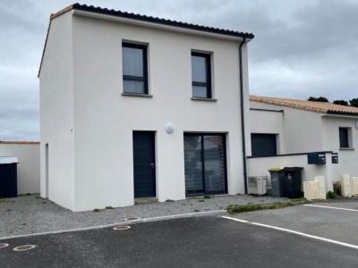 For sale Pellerin 401 m2 Loire atlantique (44640) photo 0