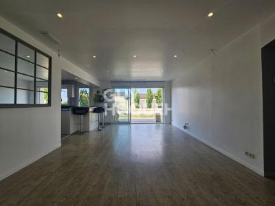 For sale Surgeres 8 rooms 173 m2 Charente maritime (17700) photo 2