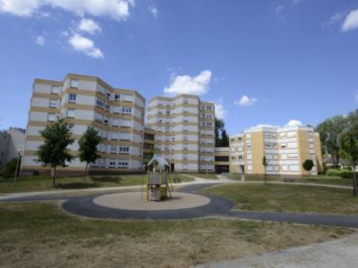 For rent Bourges 3 rooms 83 m2 Cher (18000) photo 0