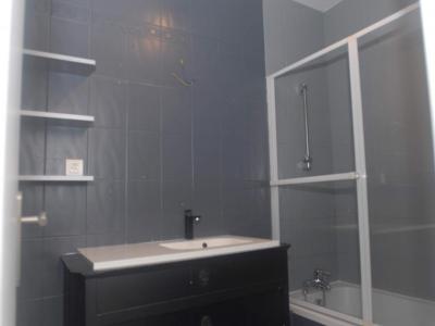 For rent Vallauris 2 rooms 52 m2 Alpes Maritimes (06220) photo 2