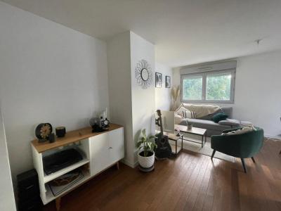 For rent Villejuif 3 rooms 70 m2 Val de Marne (94800) photo 1