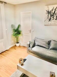 For rent Levallois-perret 2 rooms 34 m2 Hauts de Seine (92300) photo 0