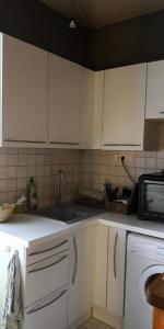 For rent Paris-11eme-arrondissement 1 room 28 m2 Paris (75011) photo 3