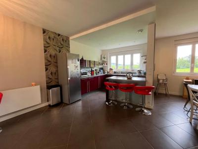 For sale Mont-dore 10 rooms 265 m2 Puy de dome (63240) photo 4